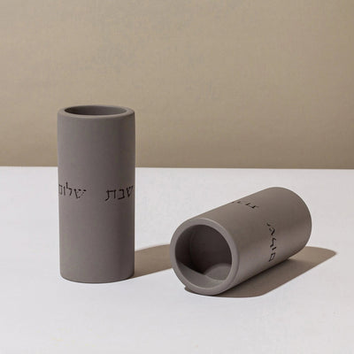 זוג פמוטים לשבת מבטון נקי בגוונים קלאסיים - דגם Concrete Flow (Copy) 