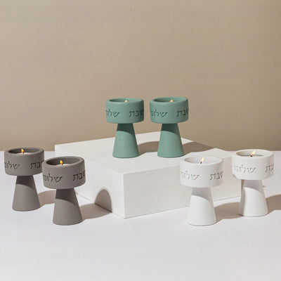 סט קלאסי של פמוטי שבת ומגש בטון מעוצב- דגם City Lights (Copy) 