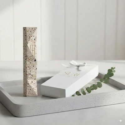 מזוזה מעוצבת לבית ולדלת כניסה בצבעים עשירים עם ש זהב - דגם Wave 