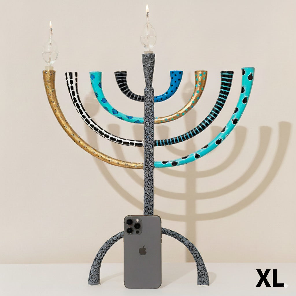 חנוכיה יוקרתית בעיצוב מרהיב בעבודת יד - מודל The Classic Premium 