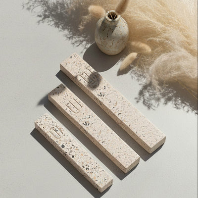 מזוזות מעוצבות מבטון לדלת כניסה ולחדרים בצבעים טבעיים - דגם Timeless 