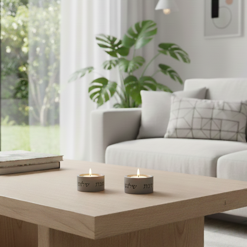 זוג פמוטים לשבת מבטון נקי בגוונים קלאסיים - דגם Concrete Flow 