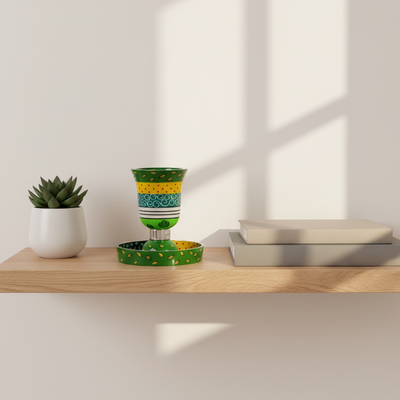 גביע קידוש יוקרתית וצבעונית עם תחתית – אלומיניום בעבודת יד בציפוי אמייל – דגם Premium Curved 