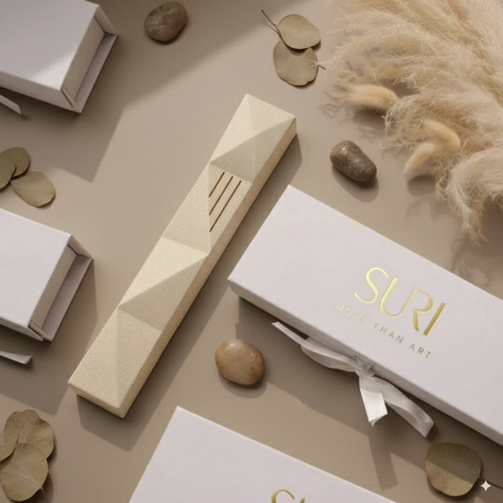 מזוזה מעוצבת לבית ולדלת כניסה בצבעים עשירים עם ש זהב - דגם Wave 