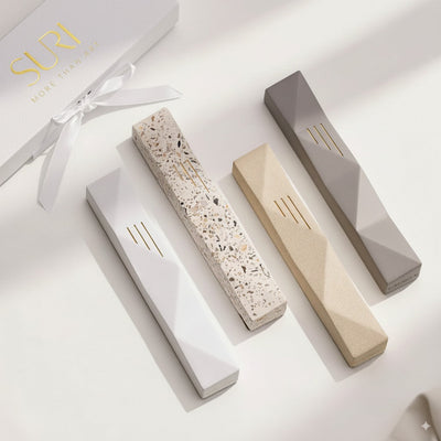 מזוזה מעוצבת לבית ולדלת כניסה בצבעים עשירים עם ש זהב - דגם Wave 